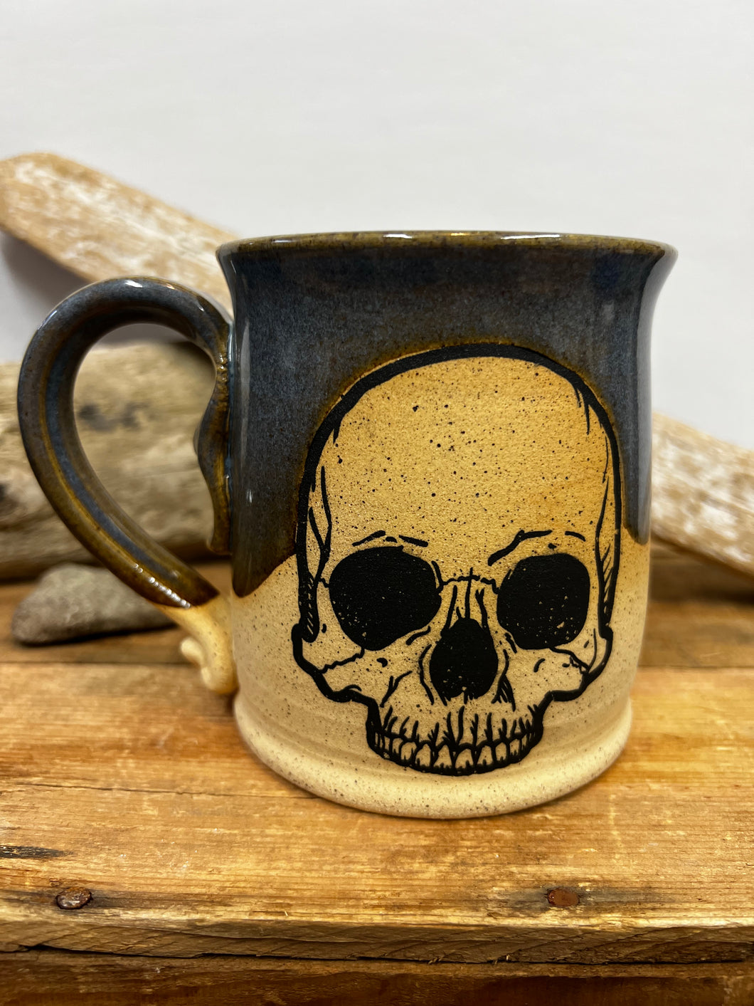 Skull Mug - Blue Rutile
