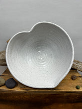 Load image into Gallery viewer, 3 Heart Nesting Bowls
